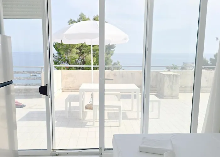 Horizon Bliss With Sea View *