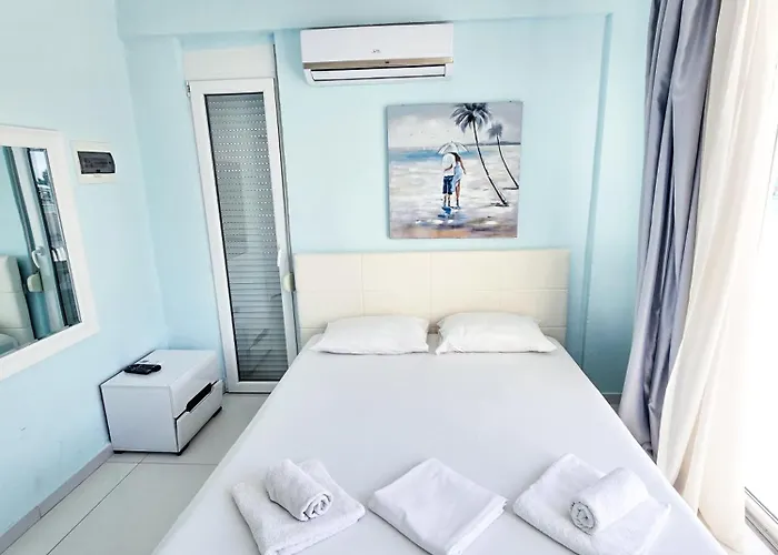 Horizon Bliss With Sea View