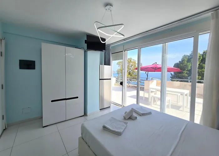 Horizon Bliss With Sea View Apartament